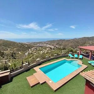  Chalet La Casa Roja 6 Huespedes Y Piscina Privada España